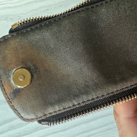 🎊2x HOST PICK🎊 Rare LV Dopp Kit King Size Toiletry Bag Clutch, **PRICE FIRM** - Picture 13 of 17